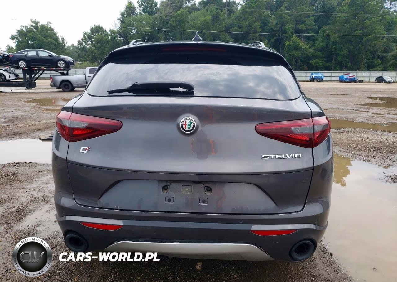 2022 Alfa Romeo Stelvio Ti VIN:ZASPAKBN0N7D32722 - 6