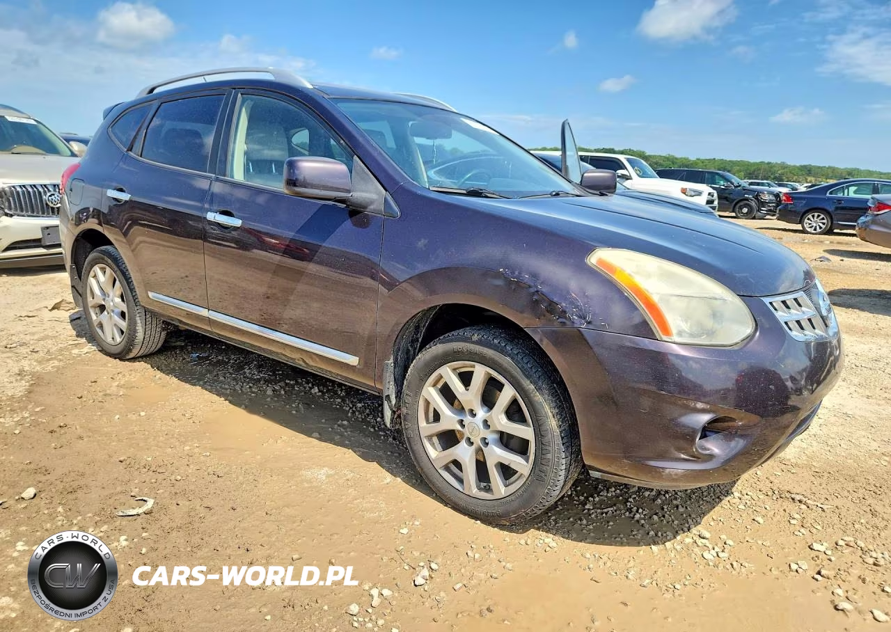 2011 Nissan Rogue S VIN:JN8AS5MVXBW289877 - 4
