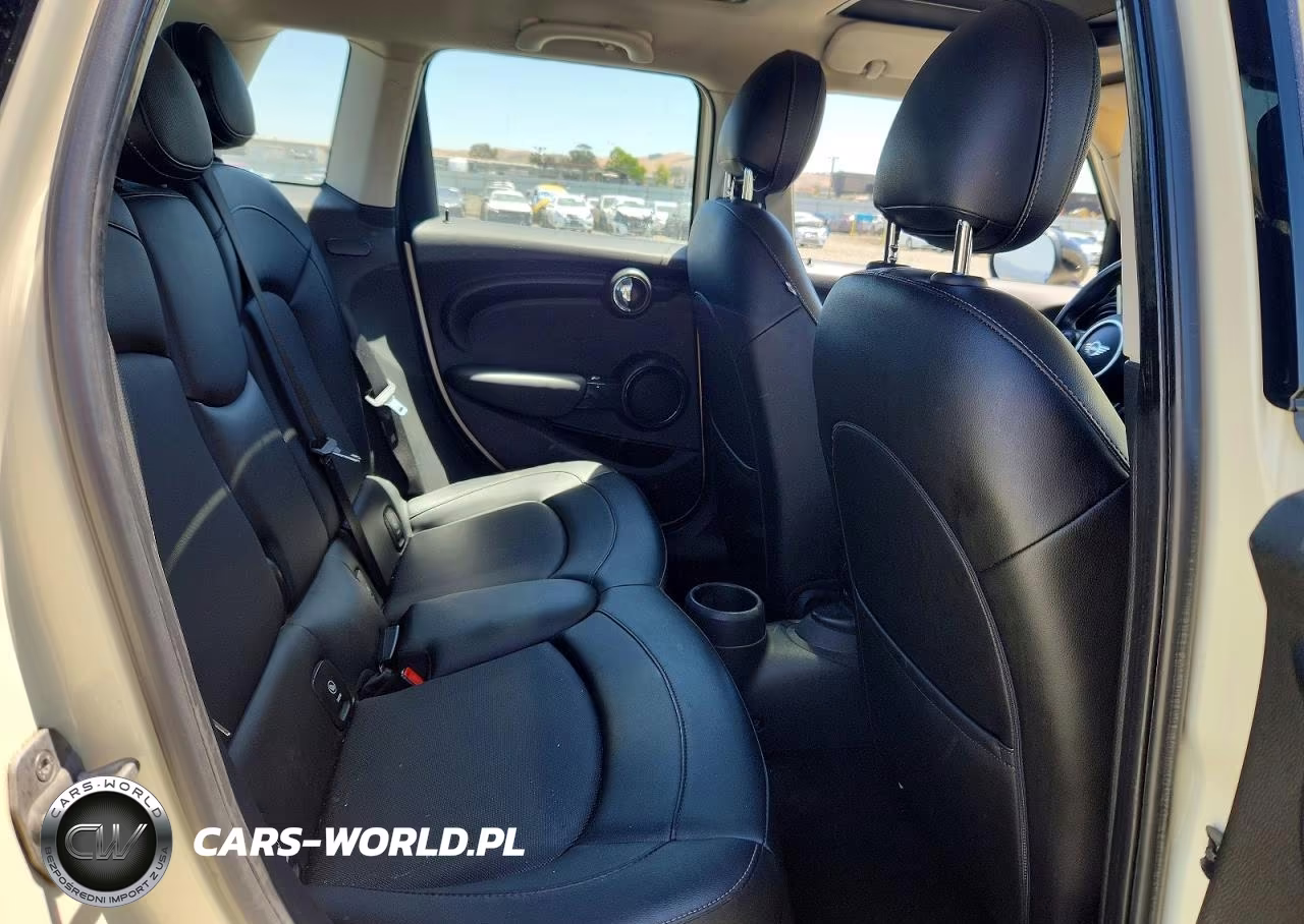 2015 Mini Cooper VIN:WMWXS5C51FT829015 - 10