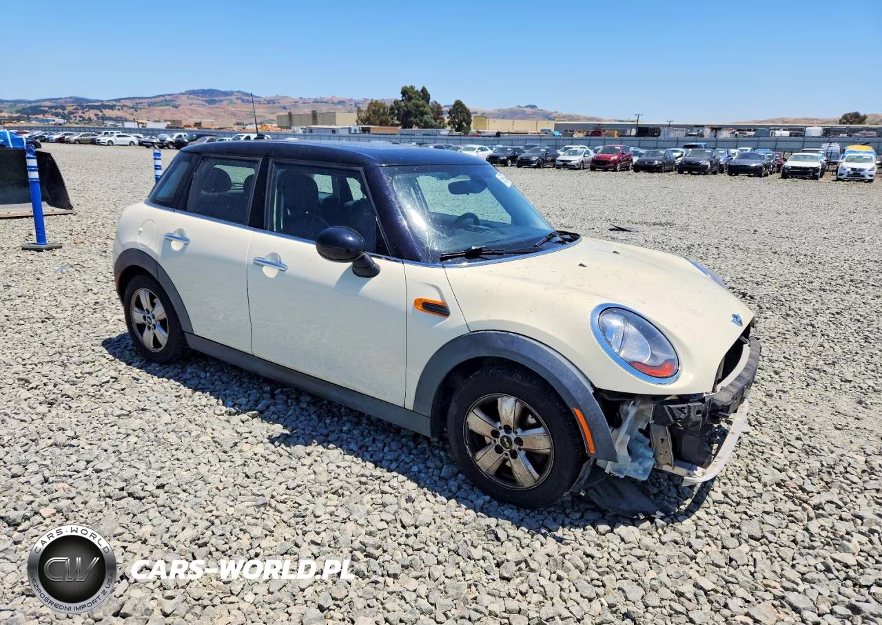 2015 Mini Cooper VIN:WMWXS5C51FT829015 - 4