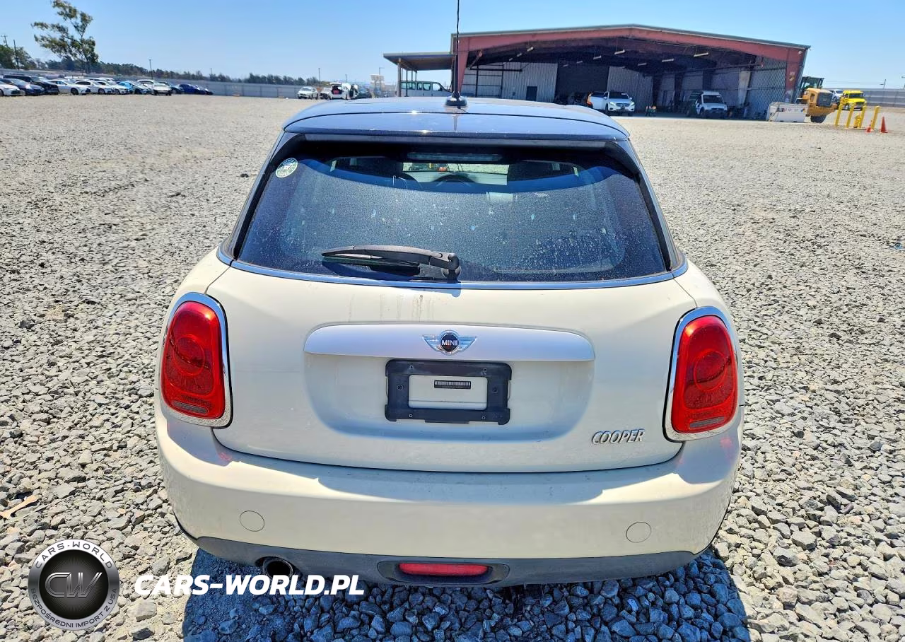 2015 Mini Cooper VIN:WMWXS5C51FT829015 - 6