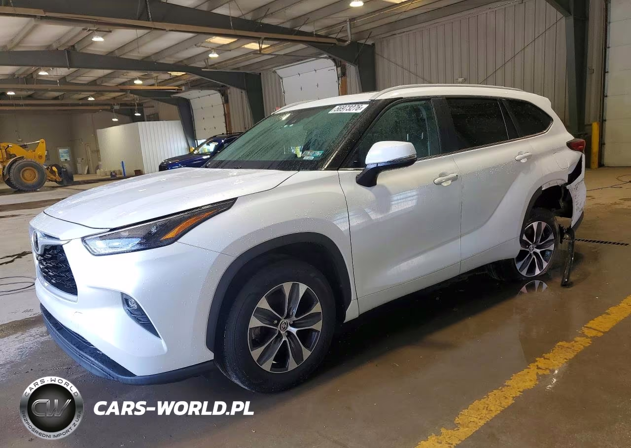 2023 Toyota Highlander Xle – zdjęcie 1 z 13