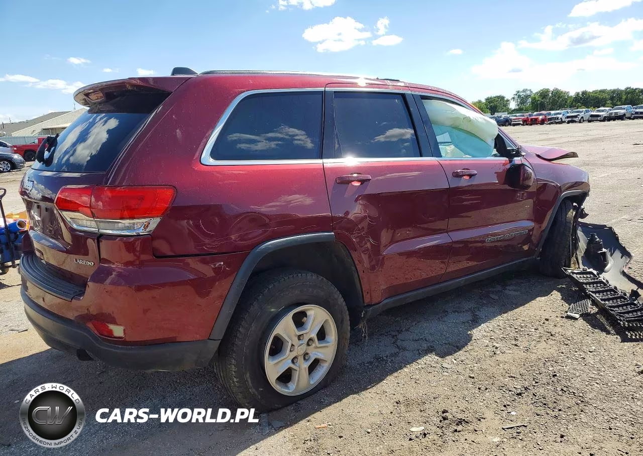 2017 Jeep Grand Cherokee Laredo VIN:1C4RJFAG2HC802417 - 3