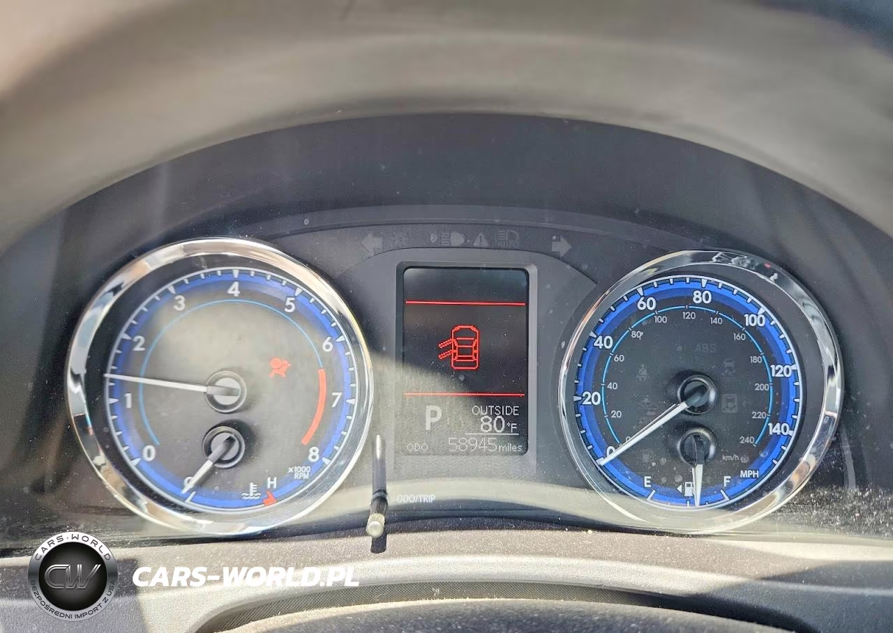 2018 Toyota Corolla Le VIN:2T1BURHE3JC041814 - 9