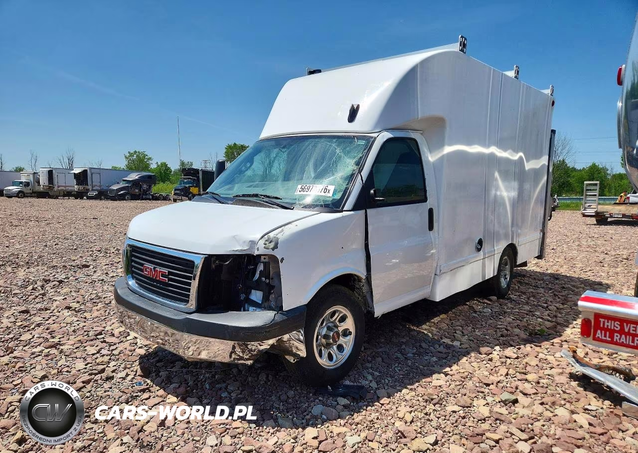 2024 GMC Savana Delivery Truck – zdjęcie 1 z 14