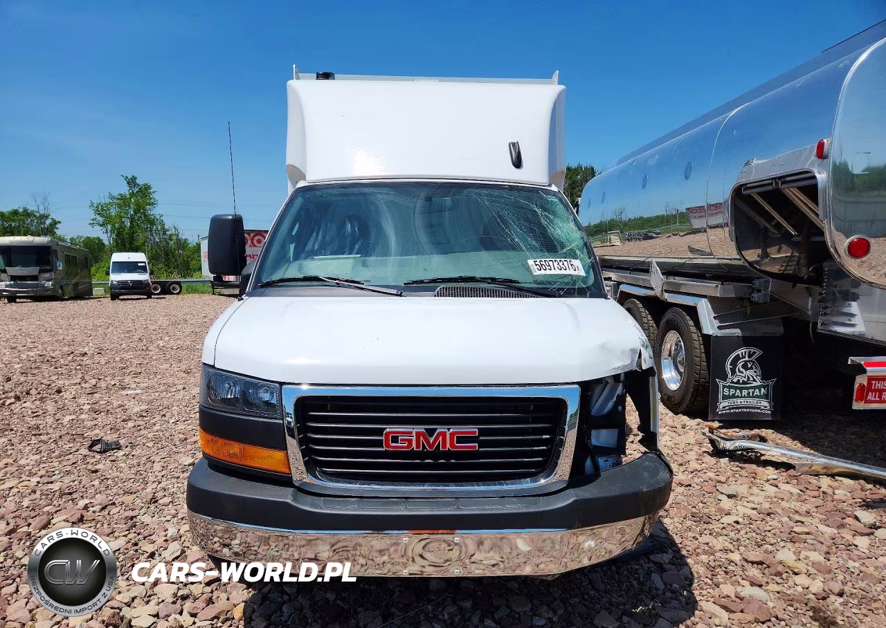 2024 GMC Savana Delivery Truck VIN:7GZ07RF78RN002361 - 5
