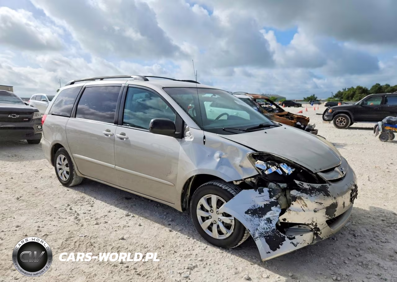 2007 Toyota Sienna Le 8-Passenger VIN:5TDZK23C67S068250 - 4