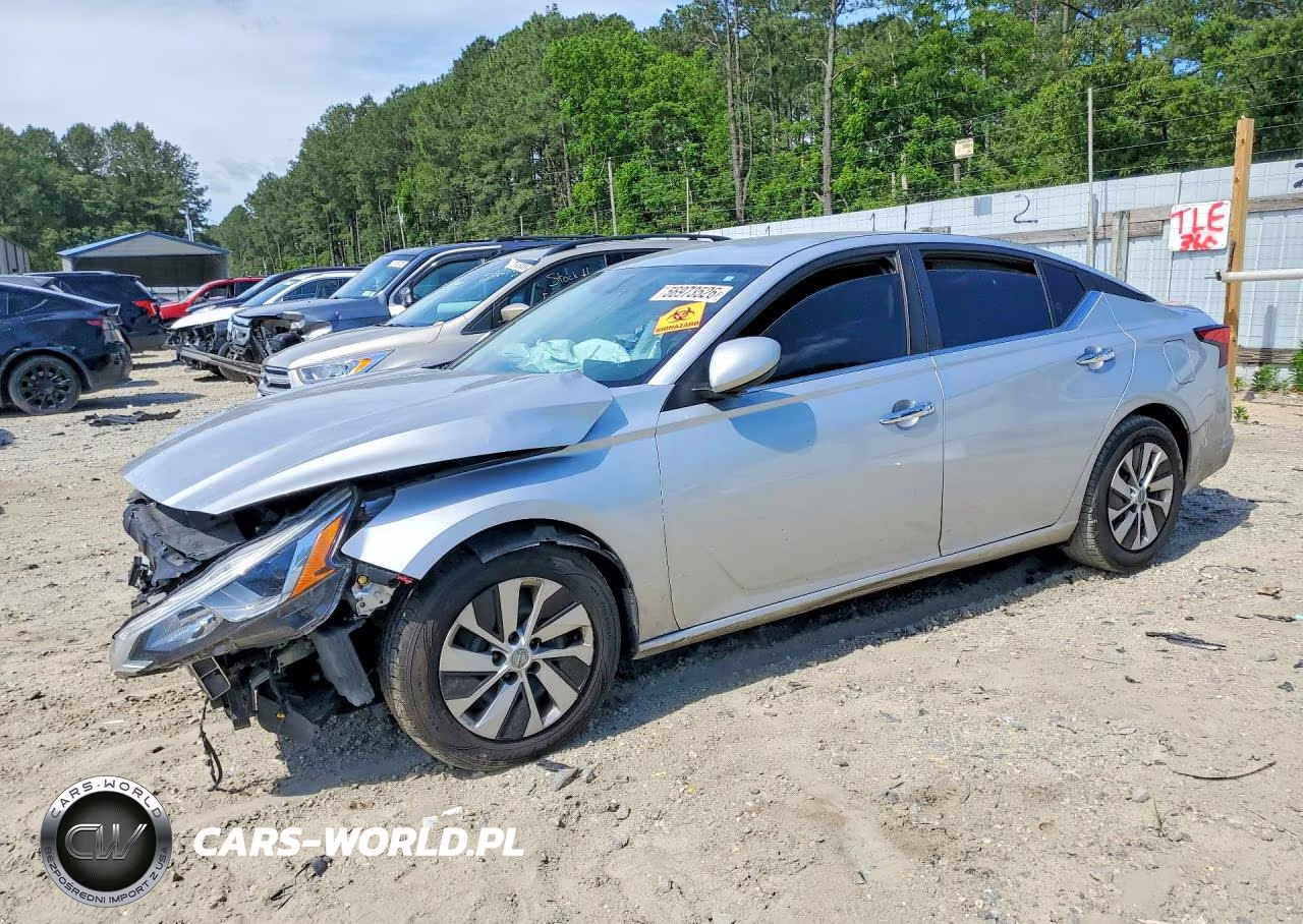 2019 Nissan Altima S