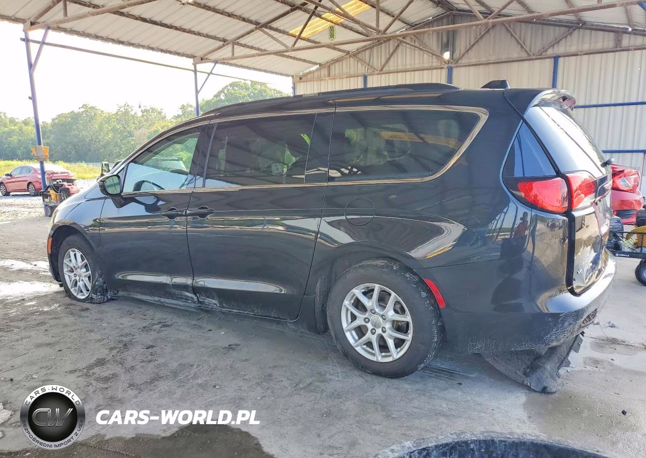 2020 Chrysler Voyager Lxi VIN:2C4RC1DG0LR147070 - 2