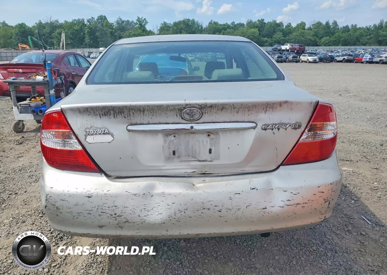 2002 Toyota Camry Le VIN:4T1BE32K92U091612 - 6