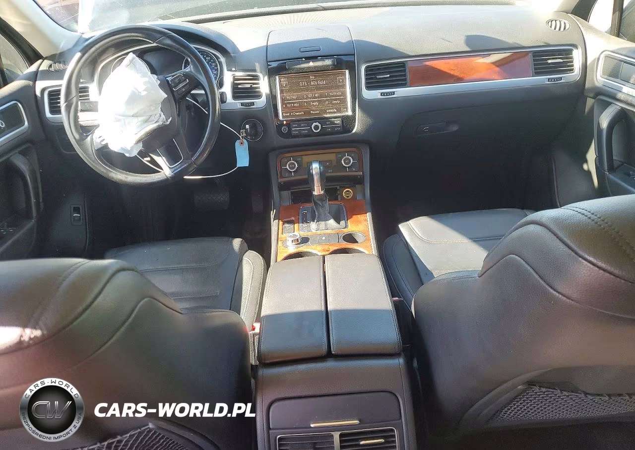 2013 Volkswagen Touareg V6 Tdi VIN:WVGEP9BP7DD007568 - 8
