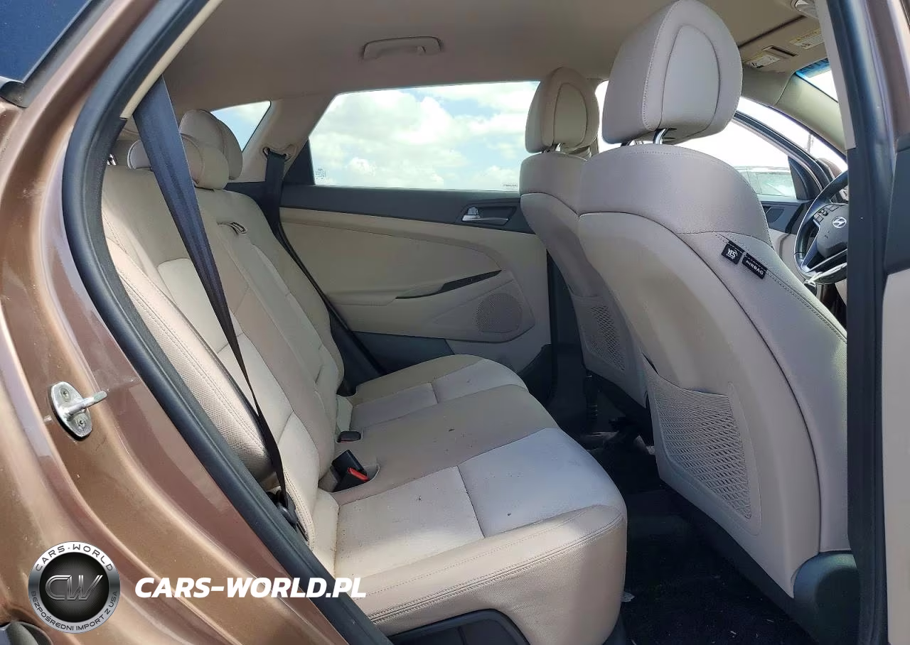 2016 Hyundai Tucson Sport VIN:KM8J33A28GU159330 - 10