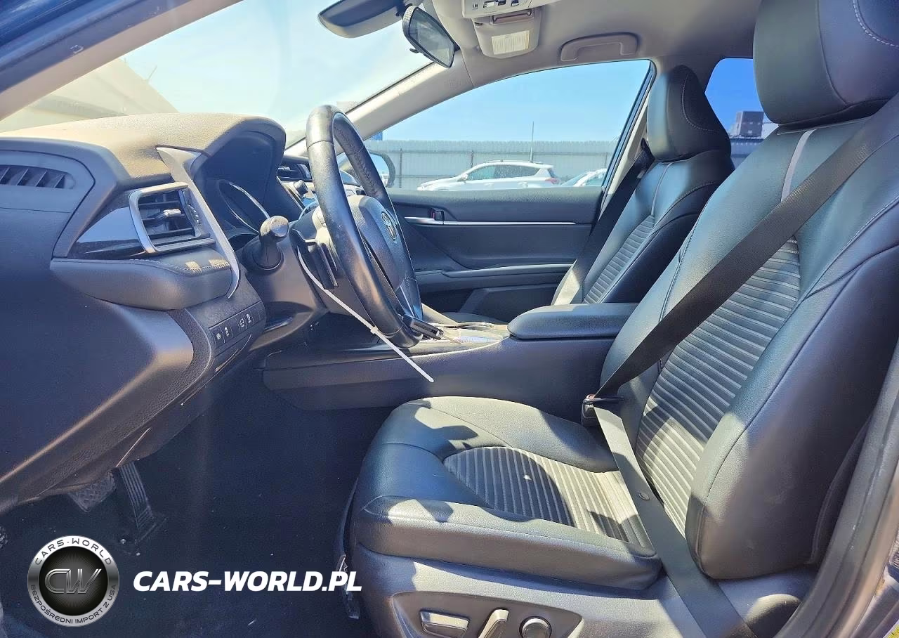 2019 Toyota Camry L VIN:4T1B11HK6KU245698 - 7