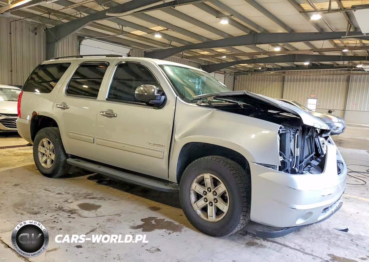 2013 GMC Yukon Sle VIN:1GKS2AE01DR304283 - 4