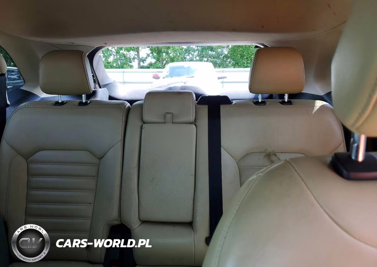 2018 Ford Edge Sel VIN:2FMPK4J85JBB60035 - 10