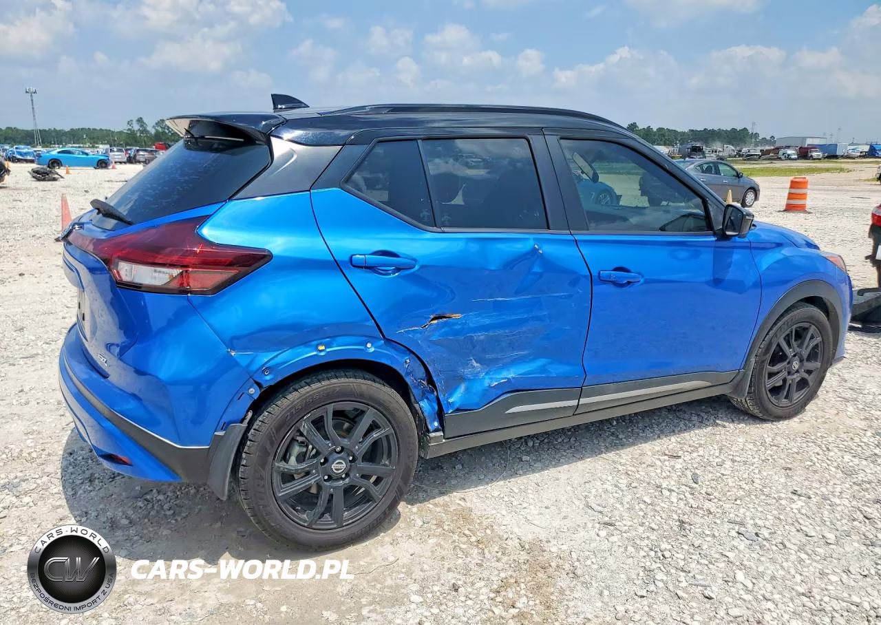 2021 Nissan Kicks Sr VIN:3N1CP5DV6ML552951 - 3