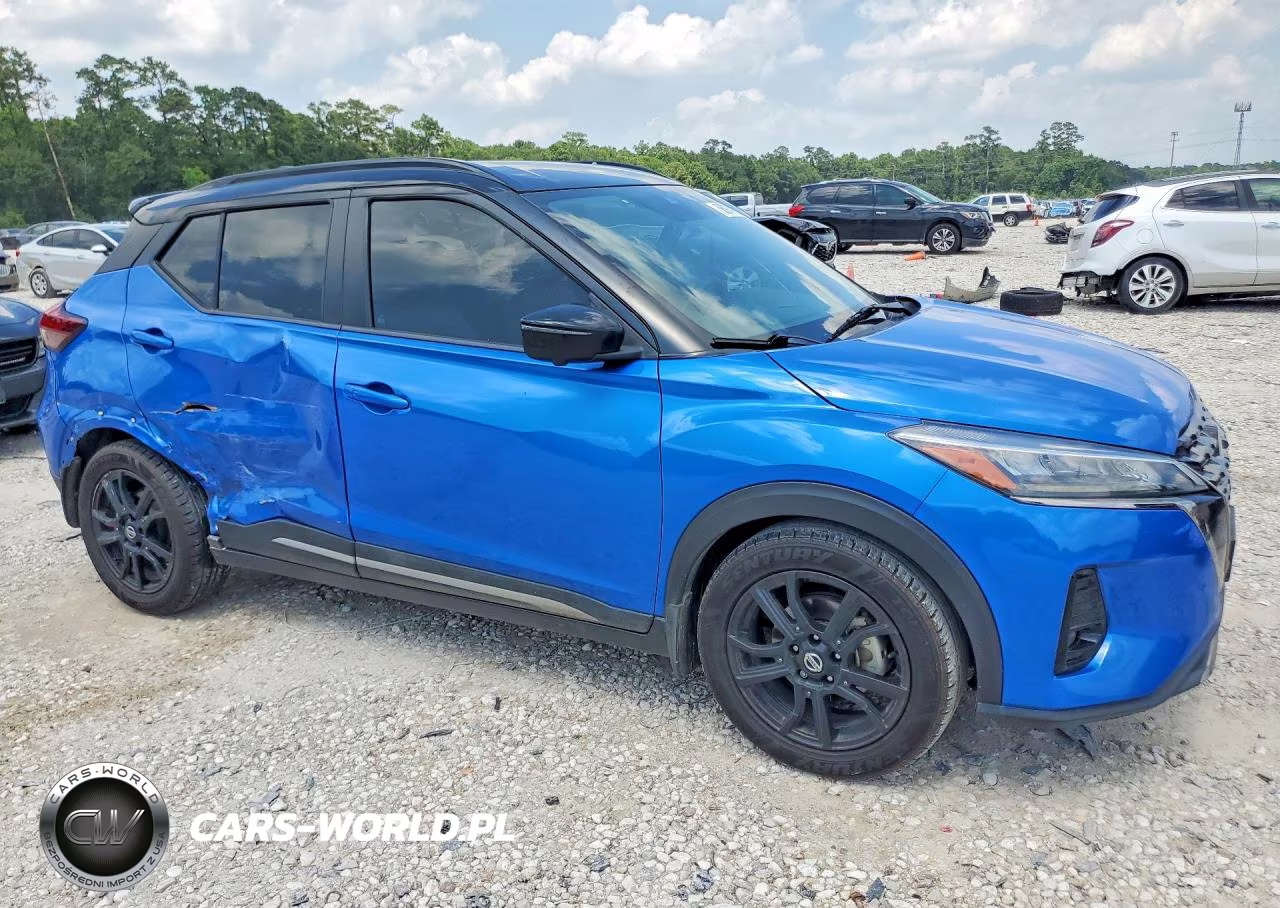 2021 Nissan Kicks Sr VIN:3N1CP5DV6ML552951 - 4