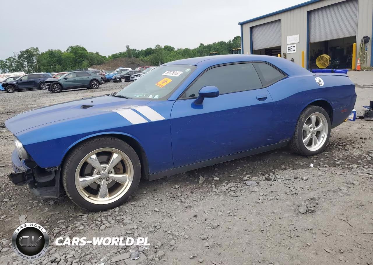 2012 Dodge Challenger Sxt