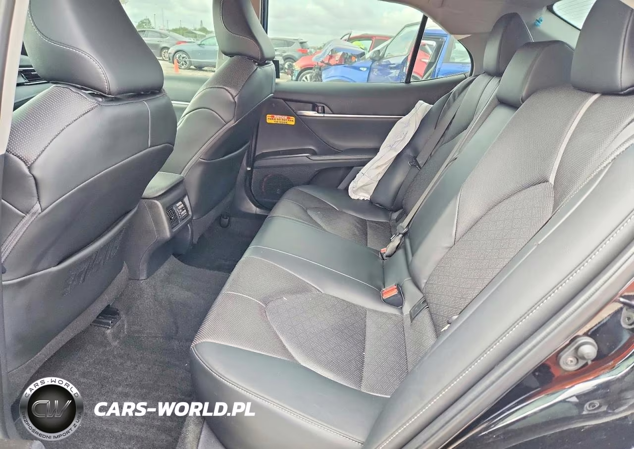 2021 Toyota Camry Xse VIN:4T1K61AK0MU422437 - 10