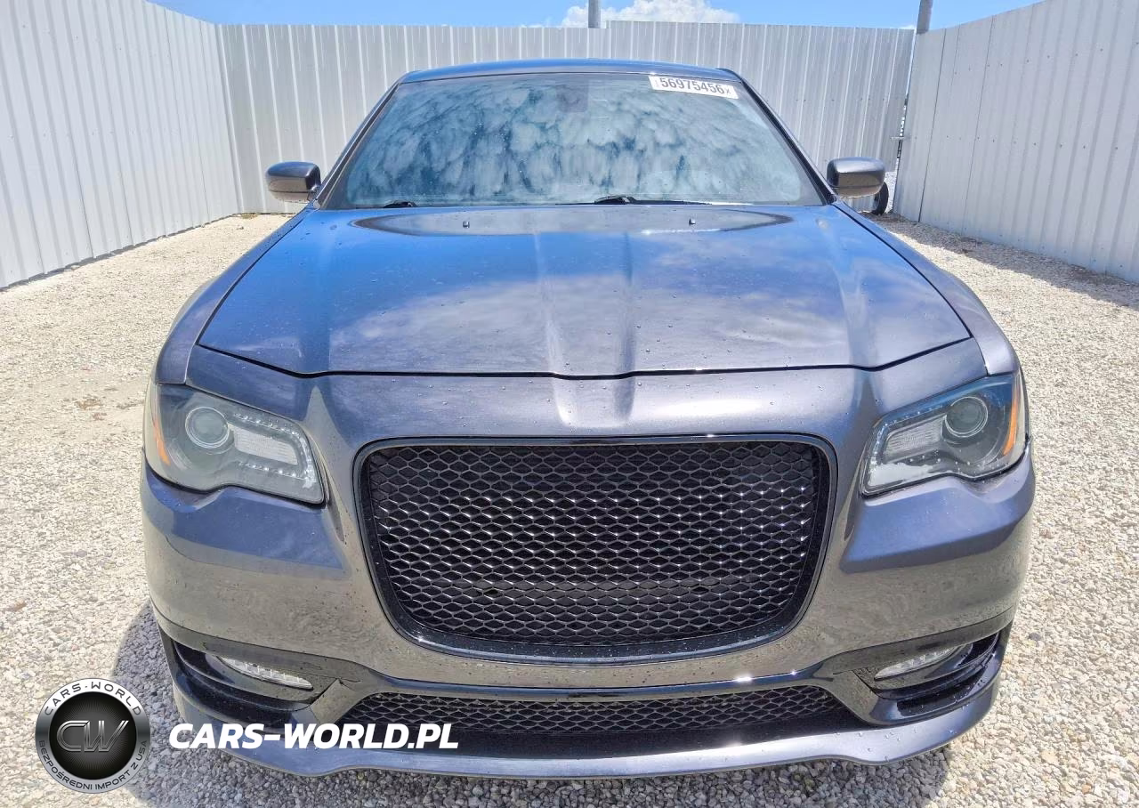 2019 Chrysler 300 S VIN:2C3CCABG1KH654206 - 5