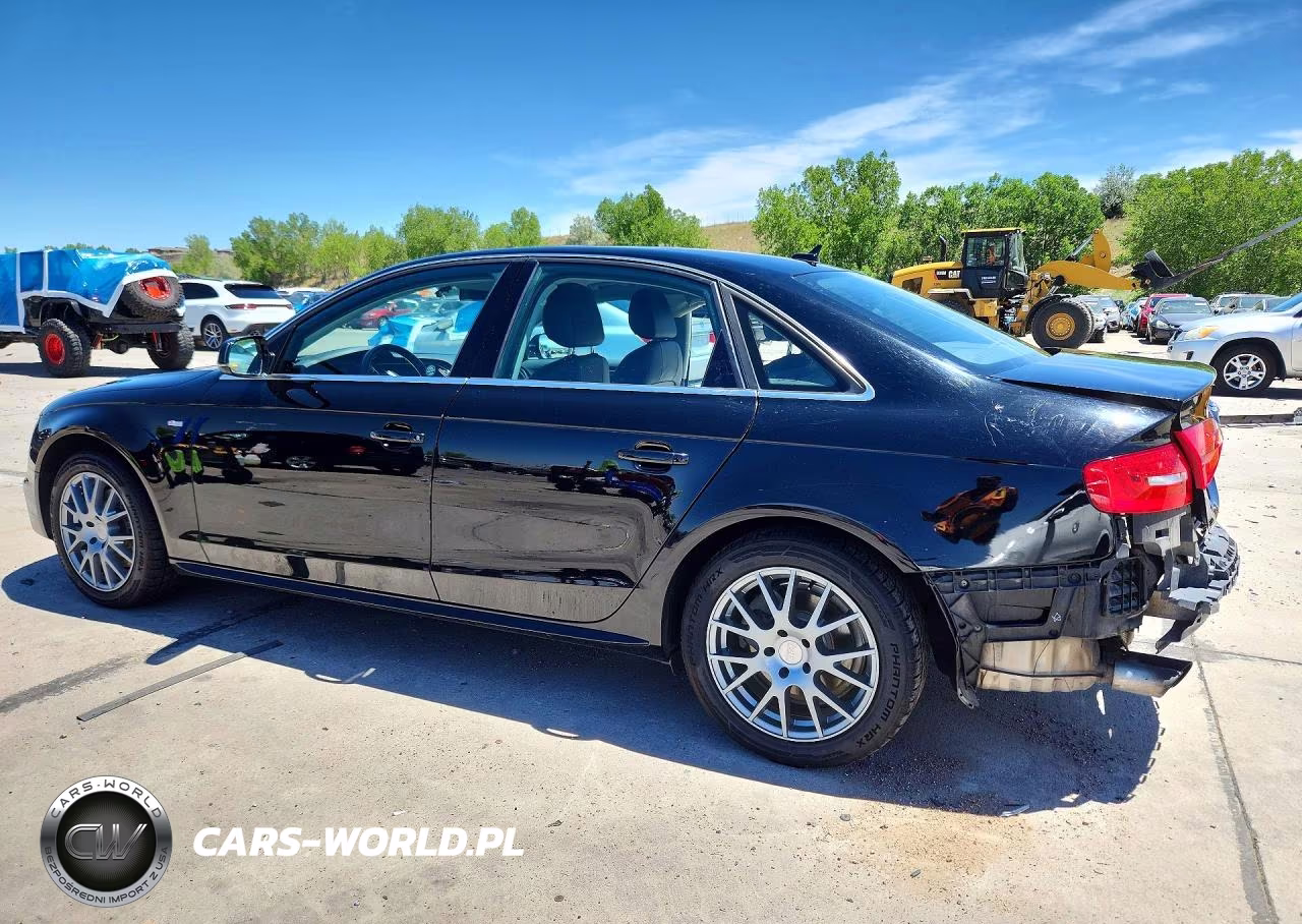 2015 Audi A4 Premium VIN:WAUBFAFL1FN000712 - 2