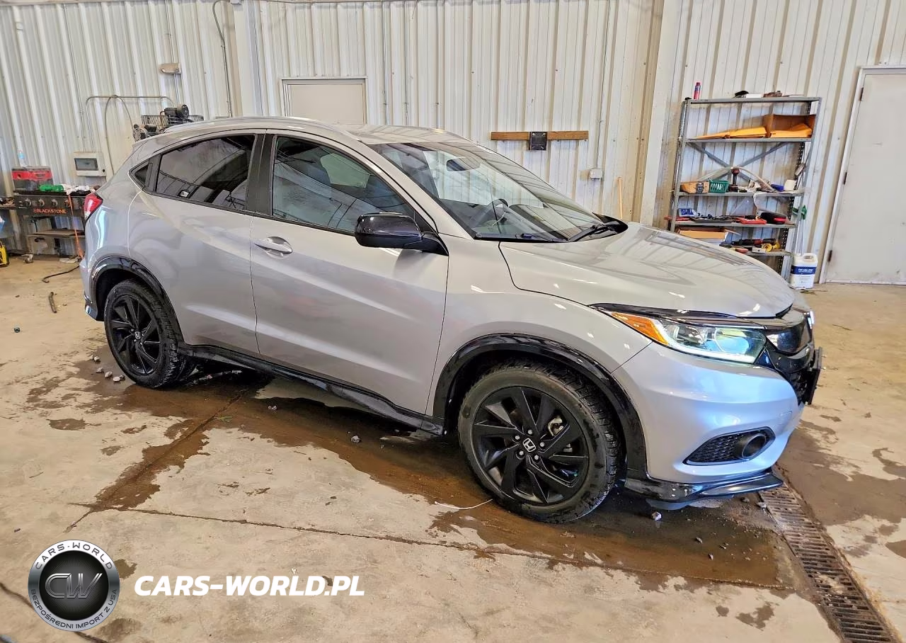 2022 Honda Hr-V Sport VIN:3CZRU6H11NM723916 - 4