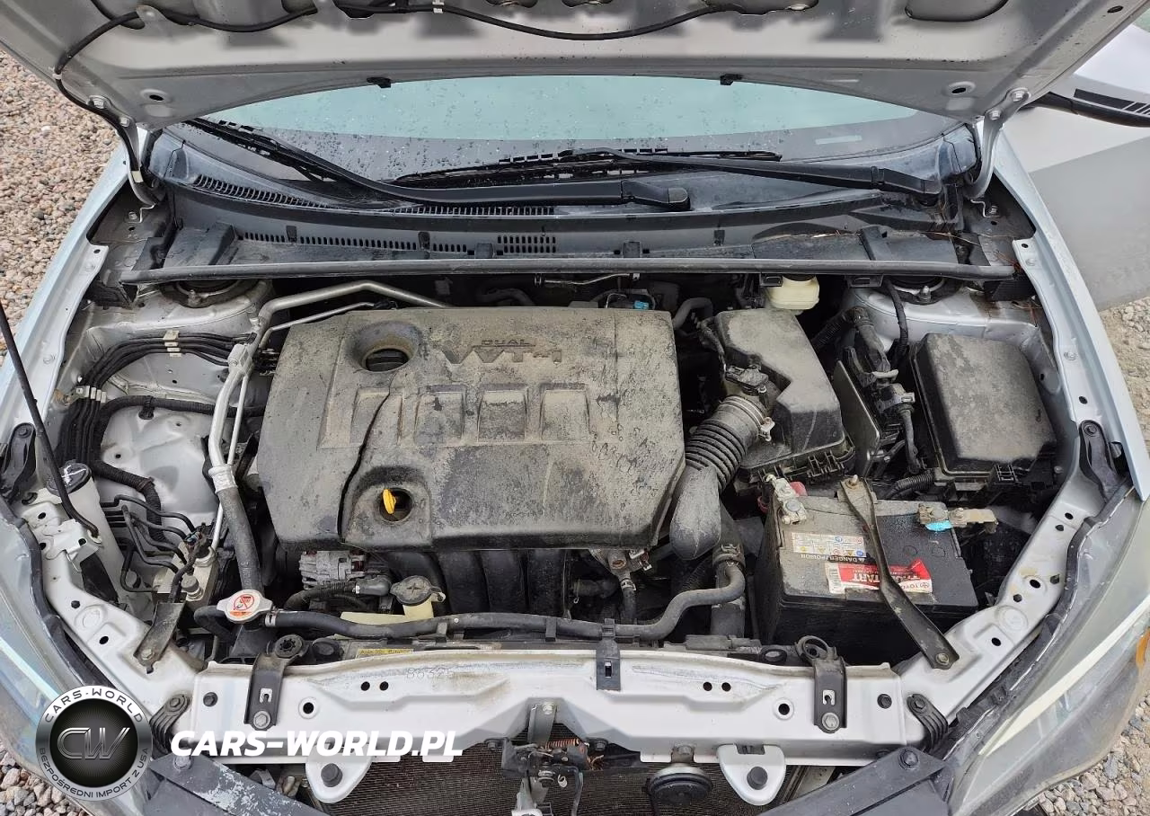 2018 Toyota Corolla Le VIN:2T1BURHE9JC108142 - 11