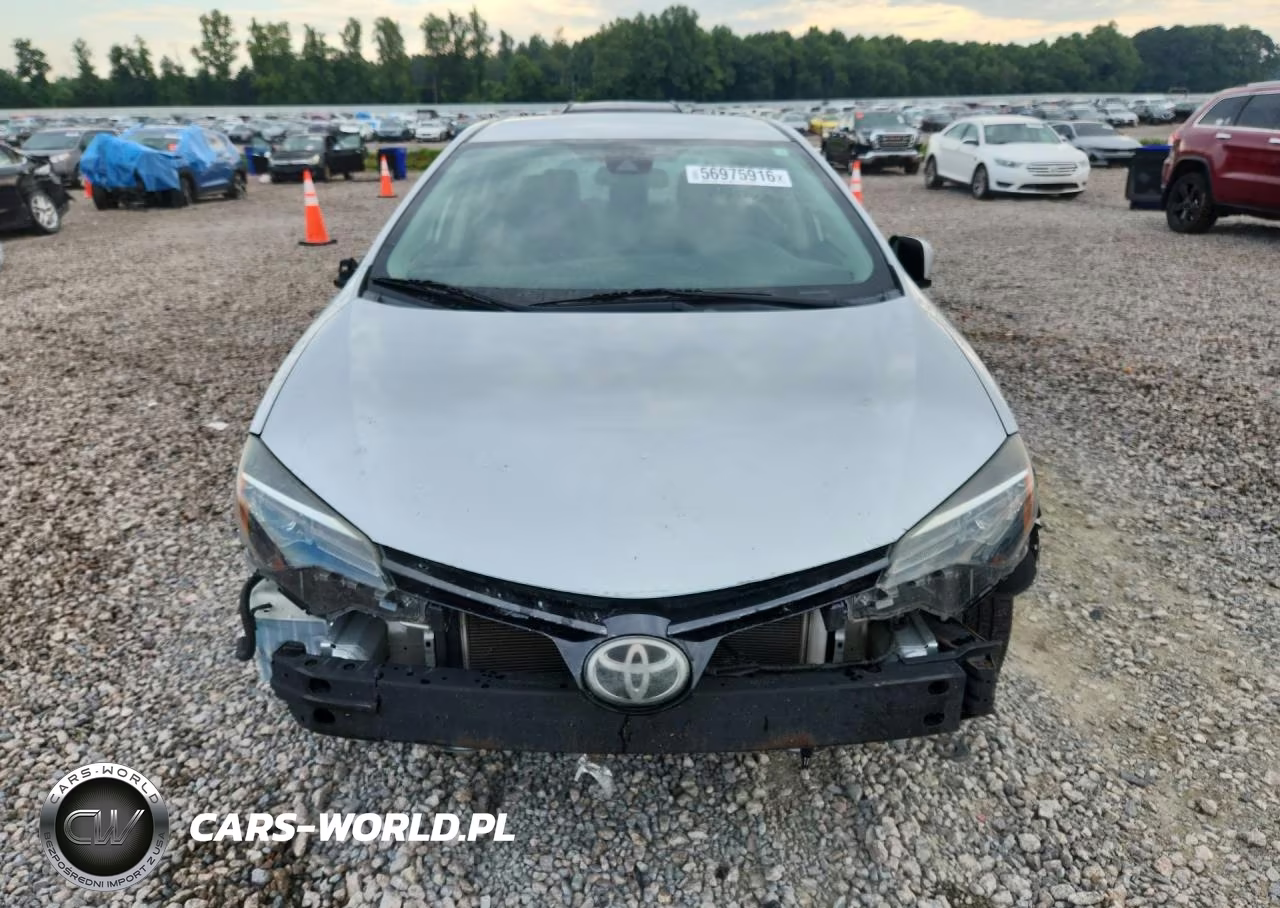 2018 Toyota Corolla Le VIN:2T1BURHE9JC108142 - 5