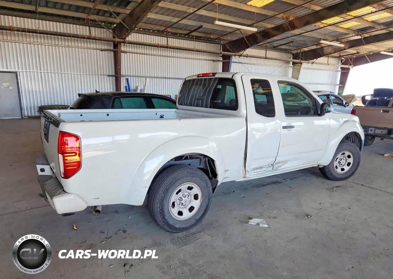 2018 Nissan Frontier S VIN:1N6BD0CT1JN704633 - 3