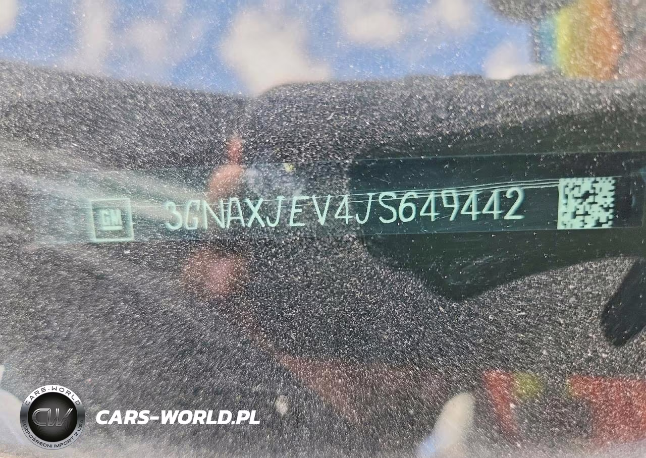 2018 Chevrolet Equinox Lt VIN:3GNAXJEV4JS649442 - 14