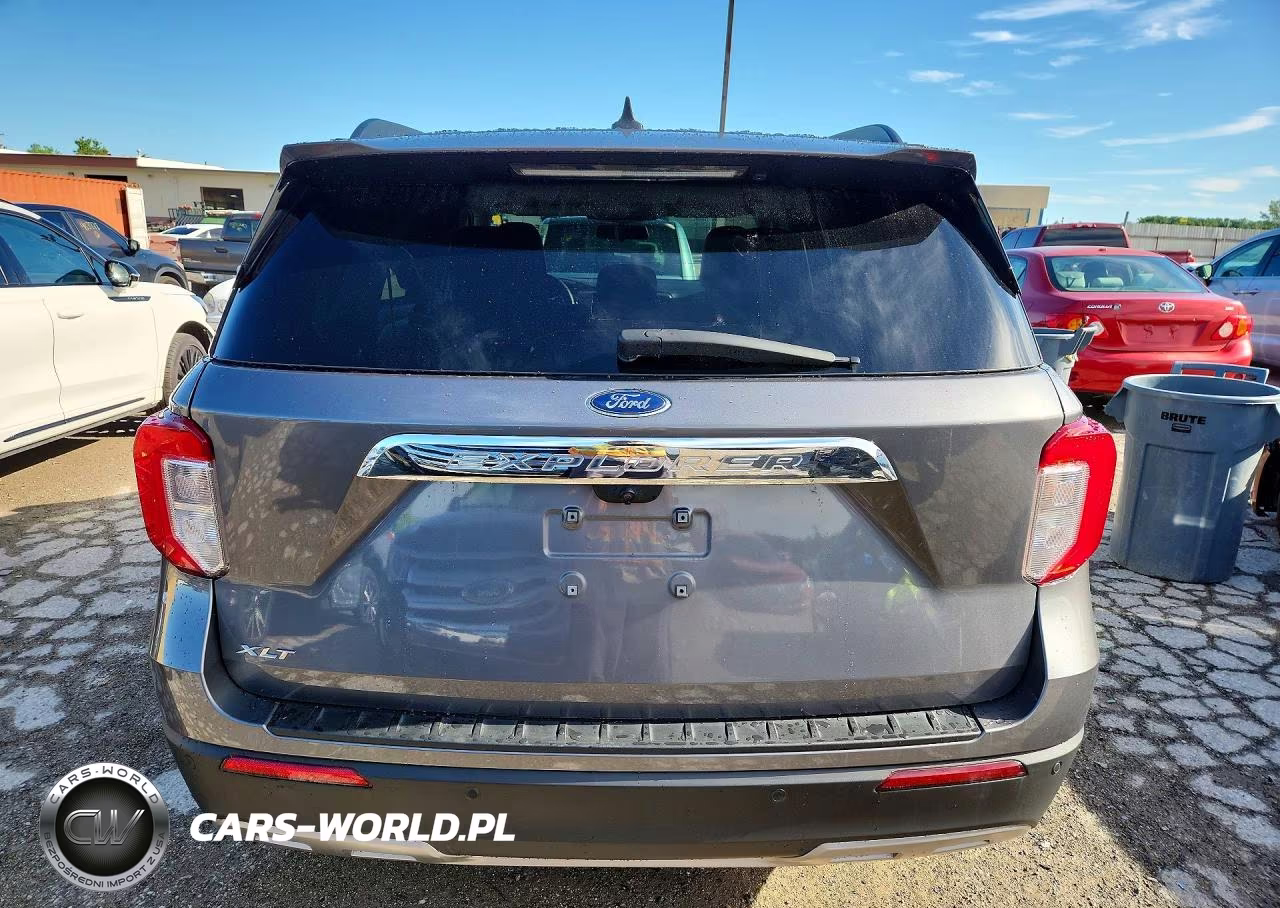 2022 Ford Explorer Xlt VIN:1FMSK7DH8NGA65104 - 6