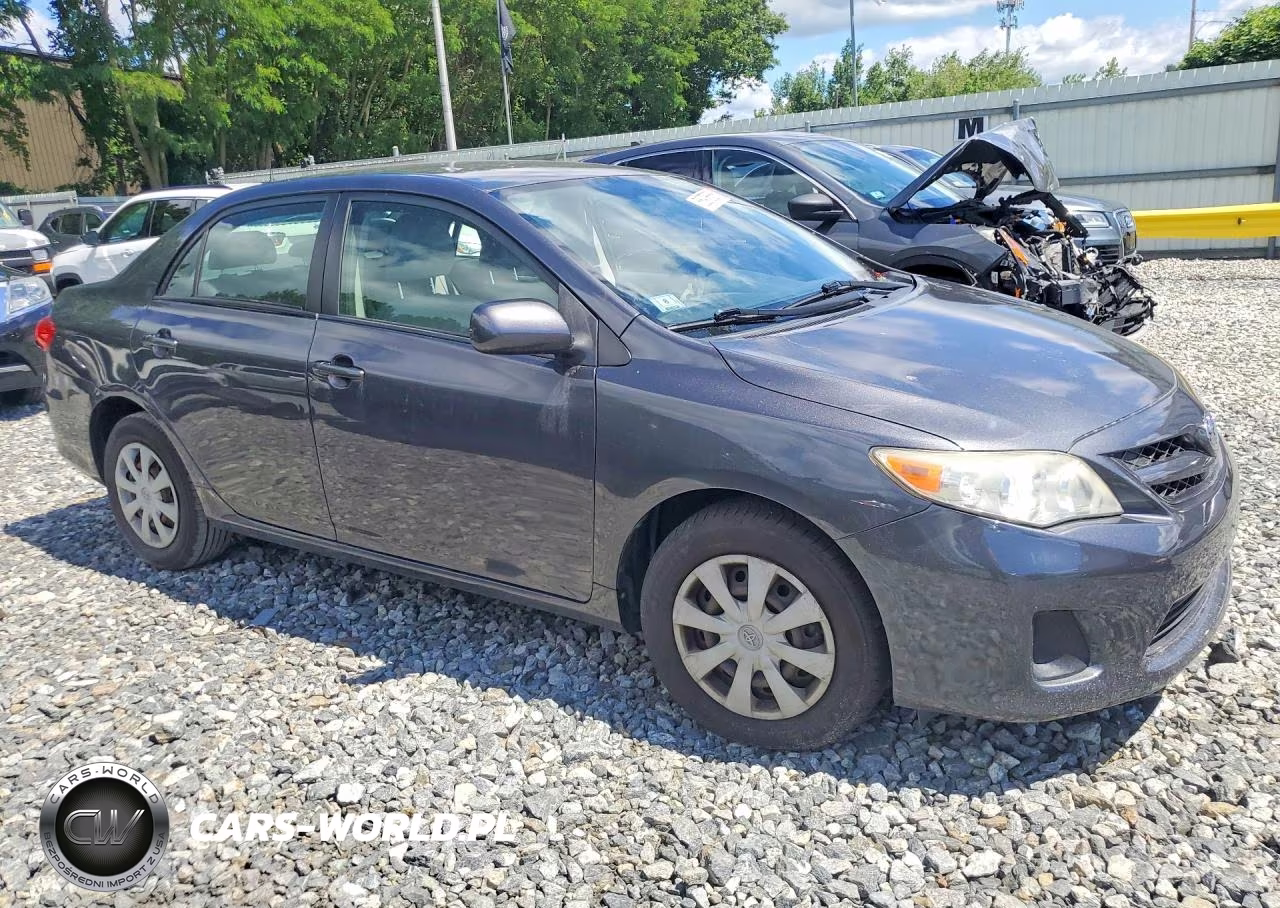 2011 Toyota Corolla Le VIN:JTDBU4EE3B9124898 - 4