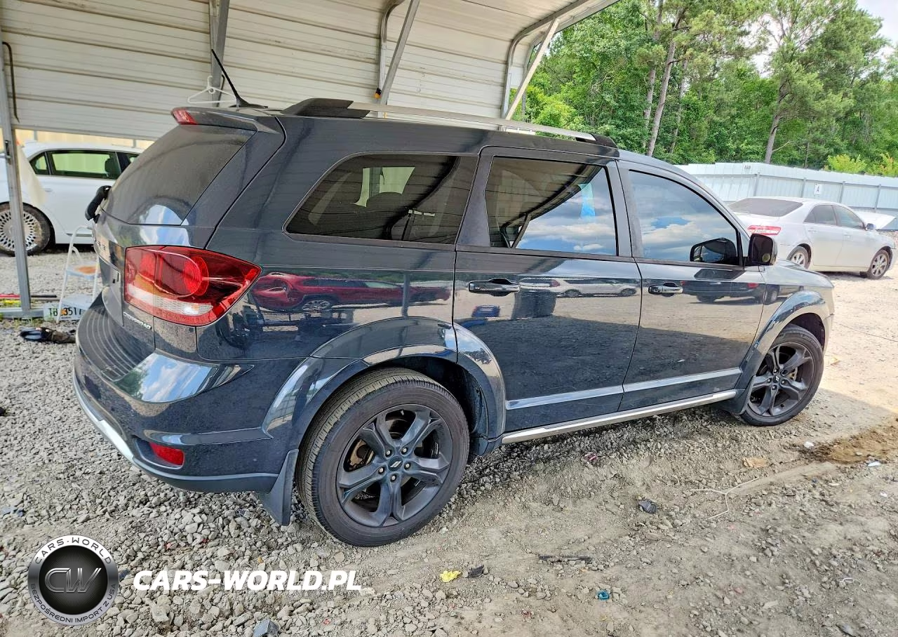 2018 Dodge Journey Crossroad VIN:3C4PDCGG9JT257315 - 3