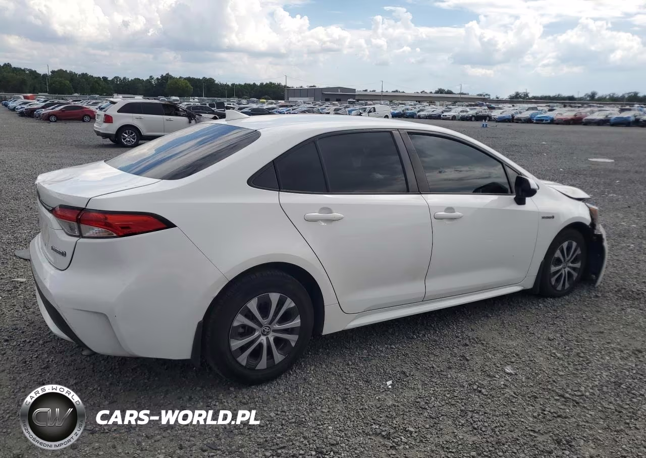 2021 Toyota Corolla Le VIN:JTDEAMDE2MJ004809 - 3