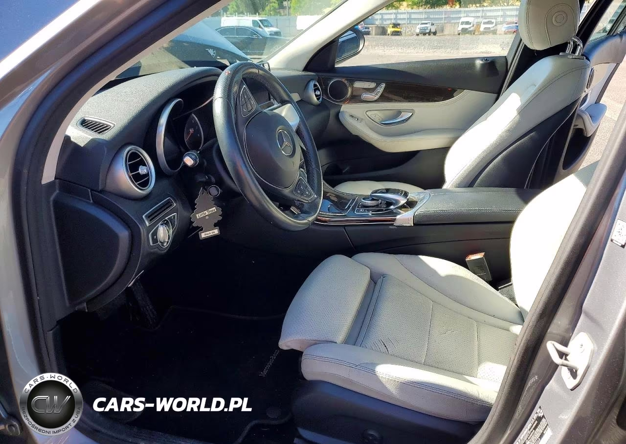 2016 Mercedes-Benz C 300 4Matic VIN:55SWF4KB5GU127268 - 7