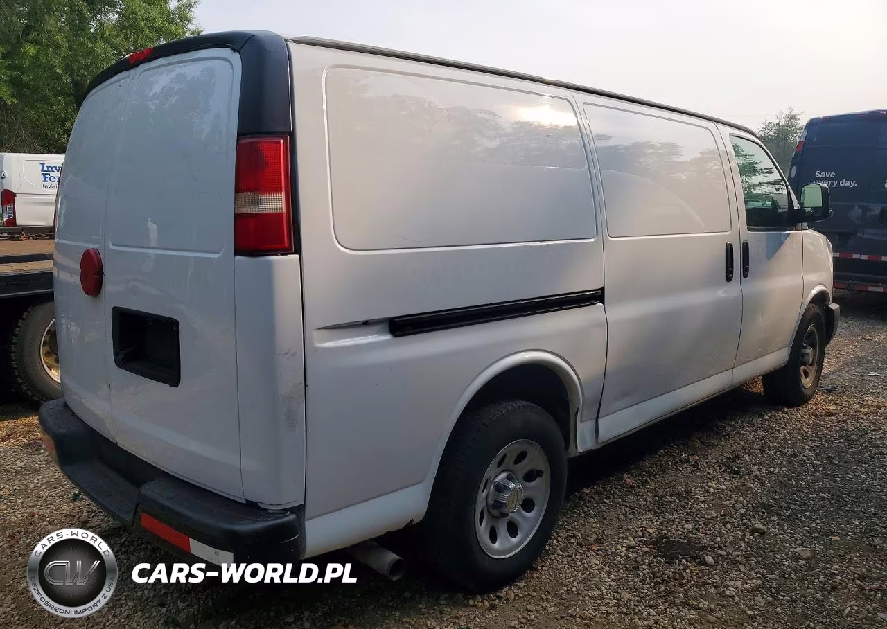 2013 Chevrolet Express G1500 VIN:1GCSGAFX1D1158507 - 3