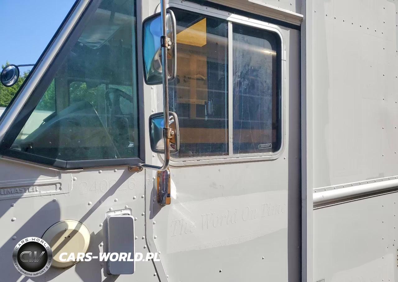 2007 Freightliner Chassis M Line Walk-In Van VIN:4UZABMBW87CY11749 - 7