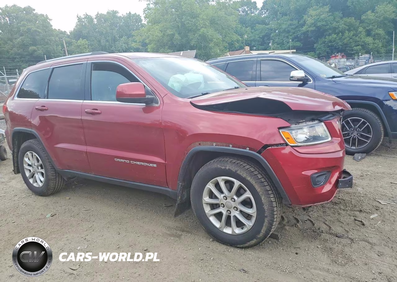 2014 Jeep Grand Cherokee Laredo VIN:1C4RJFAG3EC145901 - 4