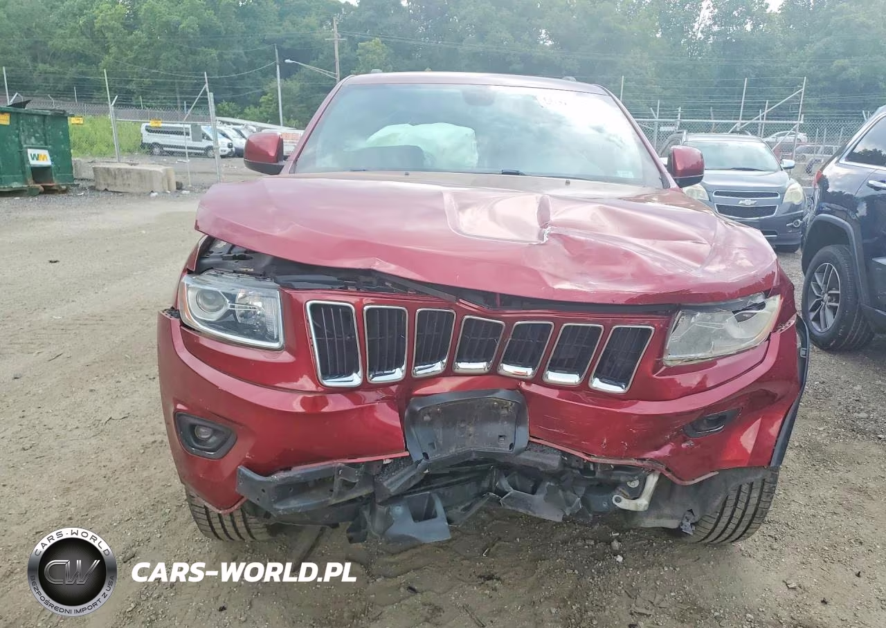2014 Jeep Grand Cherokee Laredo VIN:1C4RJFAG3EC145901 - 5