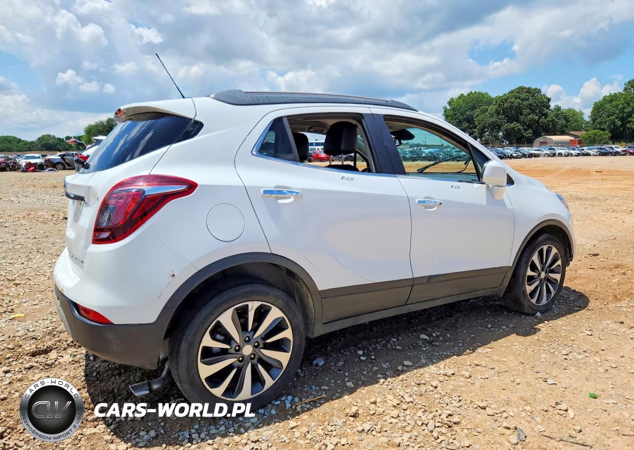 2021 Buick Encore Preferred VIN:KL4CJASB2MB354332 - 3