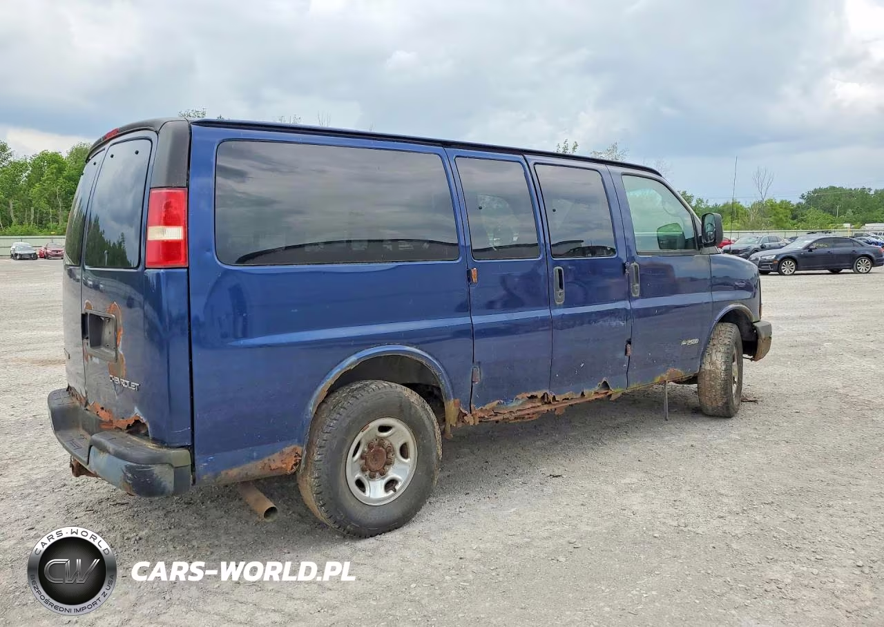 2004 Chevrolet Express G2500 VIN:1GAGG25UX41238013 - 3