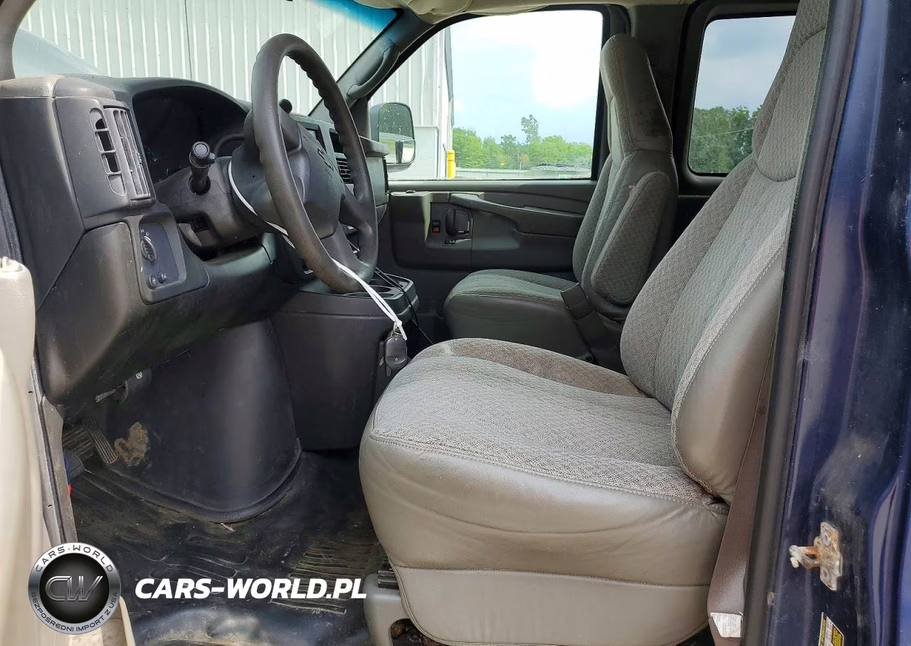 2004 Chevrolet Express G2500 VIN:1GAGG25UX41238013 - 7