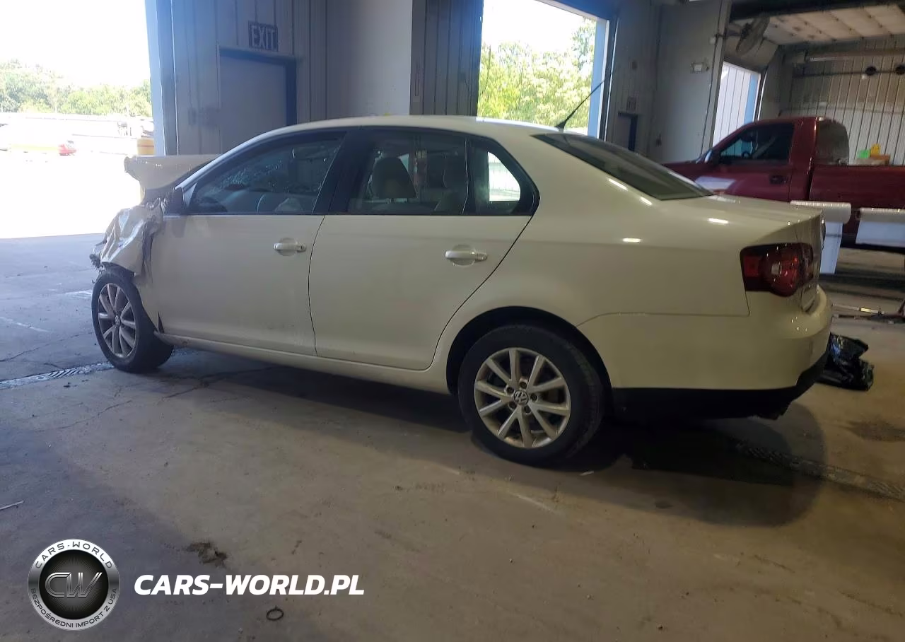 2010 Volkswagen Jetta Limited VIN:3VWAX7AJXAM153058 - 2