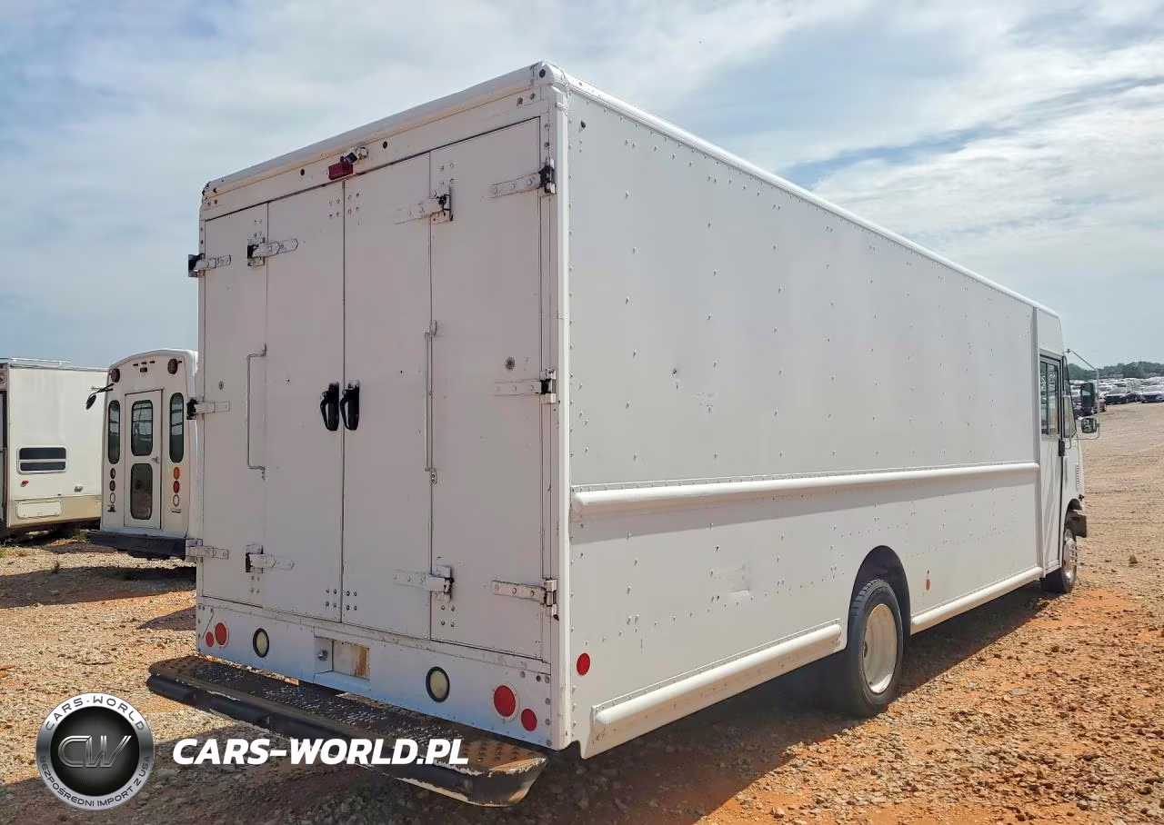 2013 Ford F59 Delivery Truck VIN:1F66F5KY5D0A11626 - 3