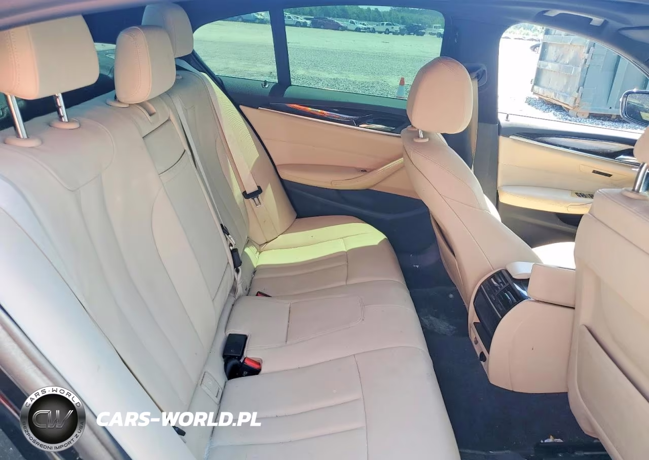 2018 BMW 530E VIN:WBAJA9C57JB033206 - 10