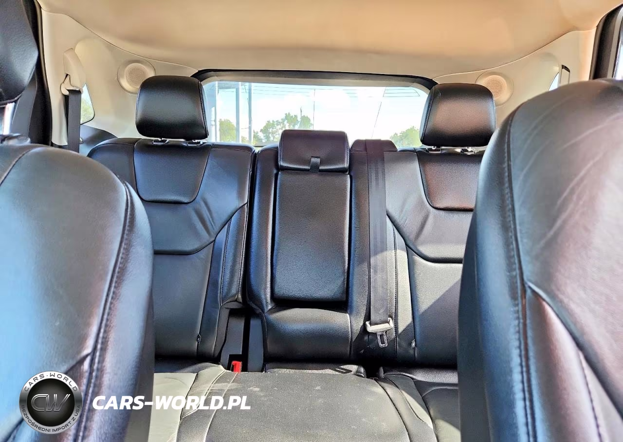 2019 Ford Edge Titanium VIN:2FMPK4K93KBB22652 - 10