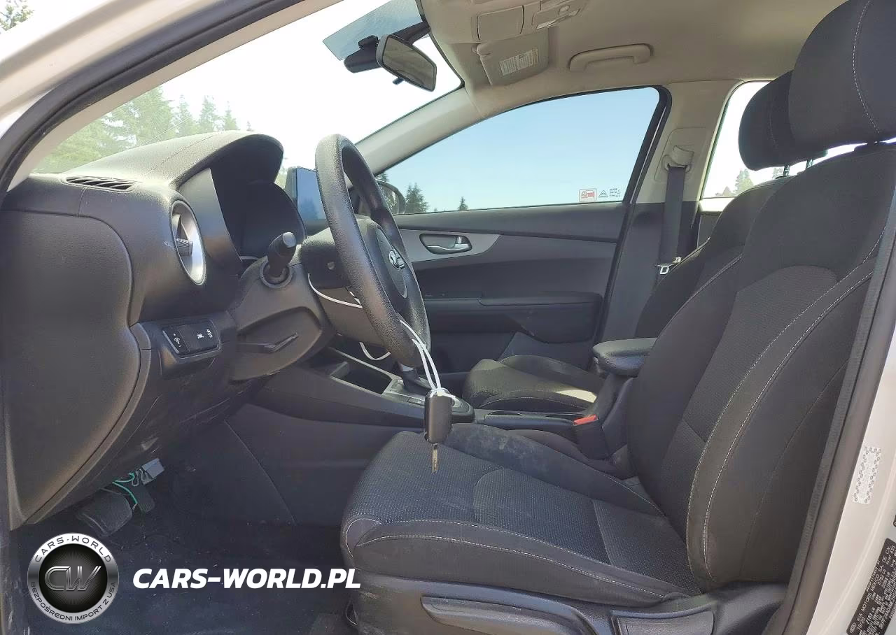 2021 Kia Forte Lxs VIN:3KPF24AD4ME295629 - 7