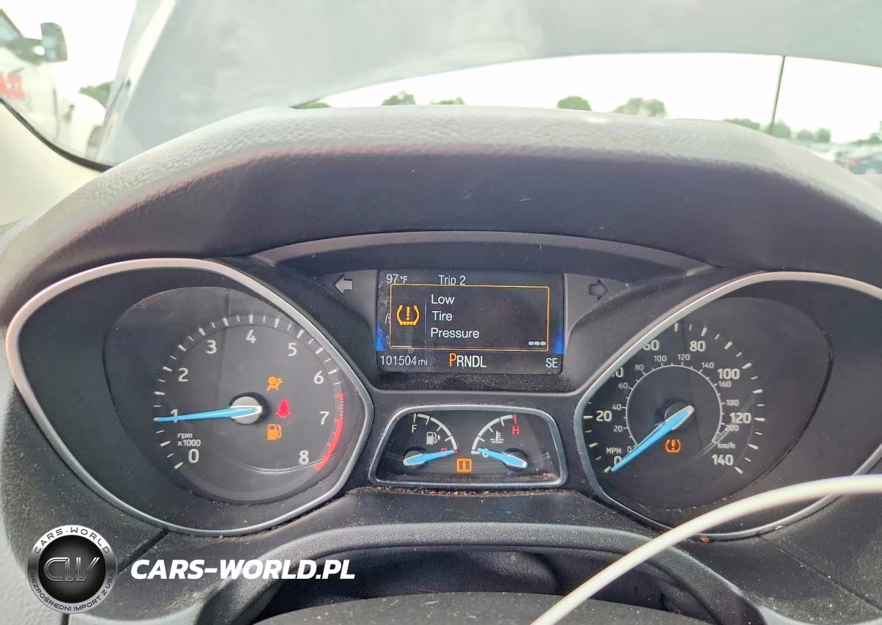 2016 Ford Focus Se VIN:1FADP3F27GL202002 - 9