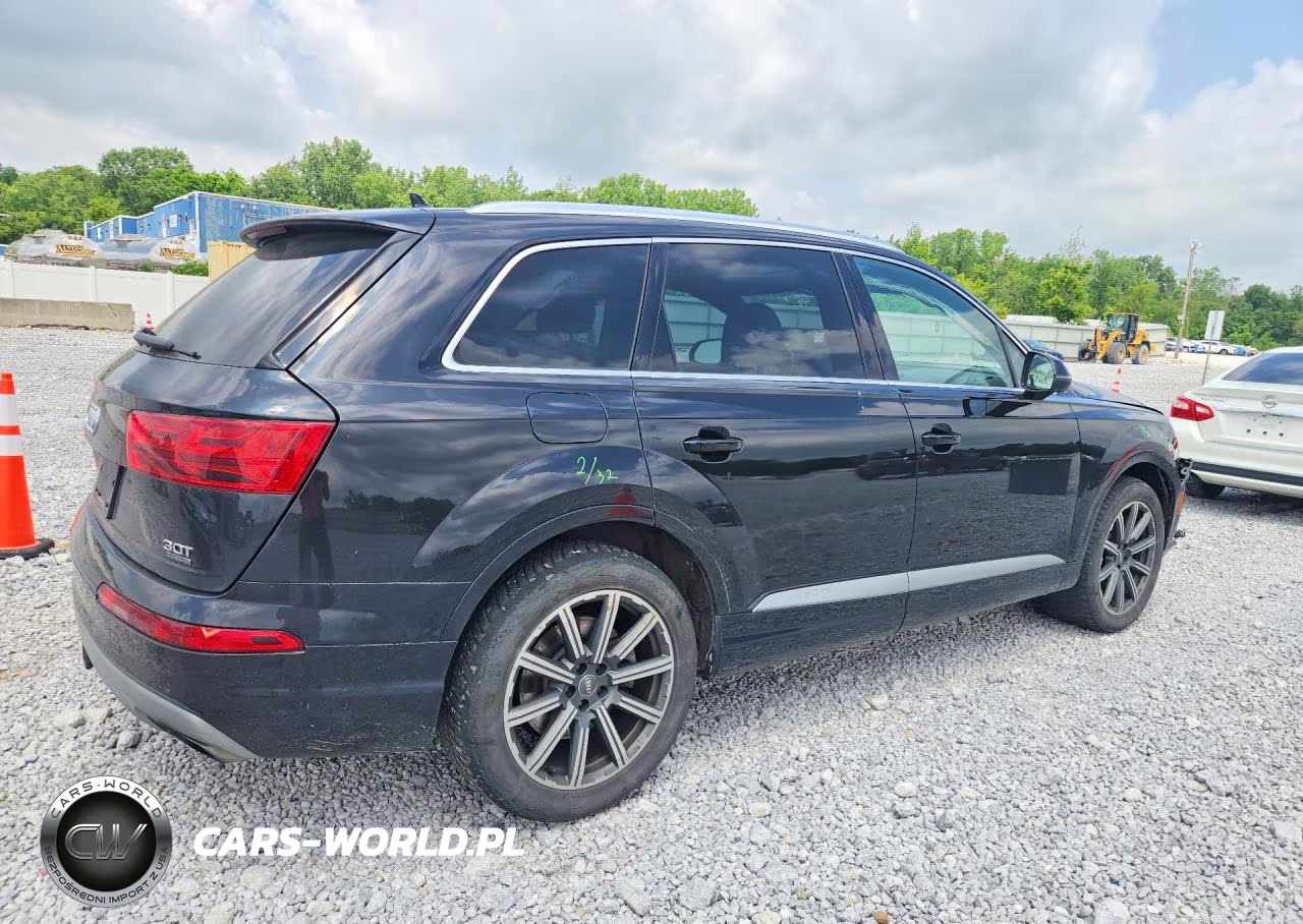 2017 Audi Q7 Premium Plus VIN:WA1LAAF79HD016510 - 3