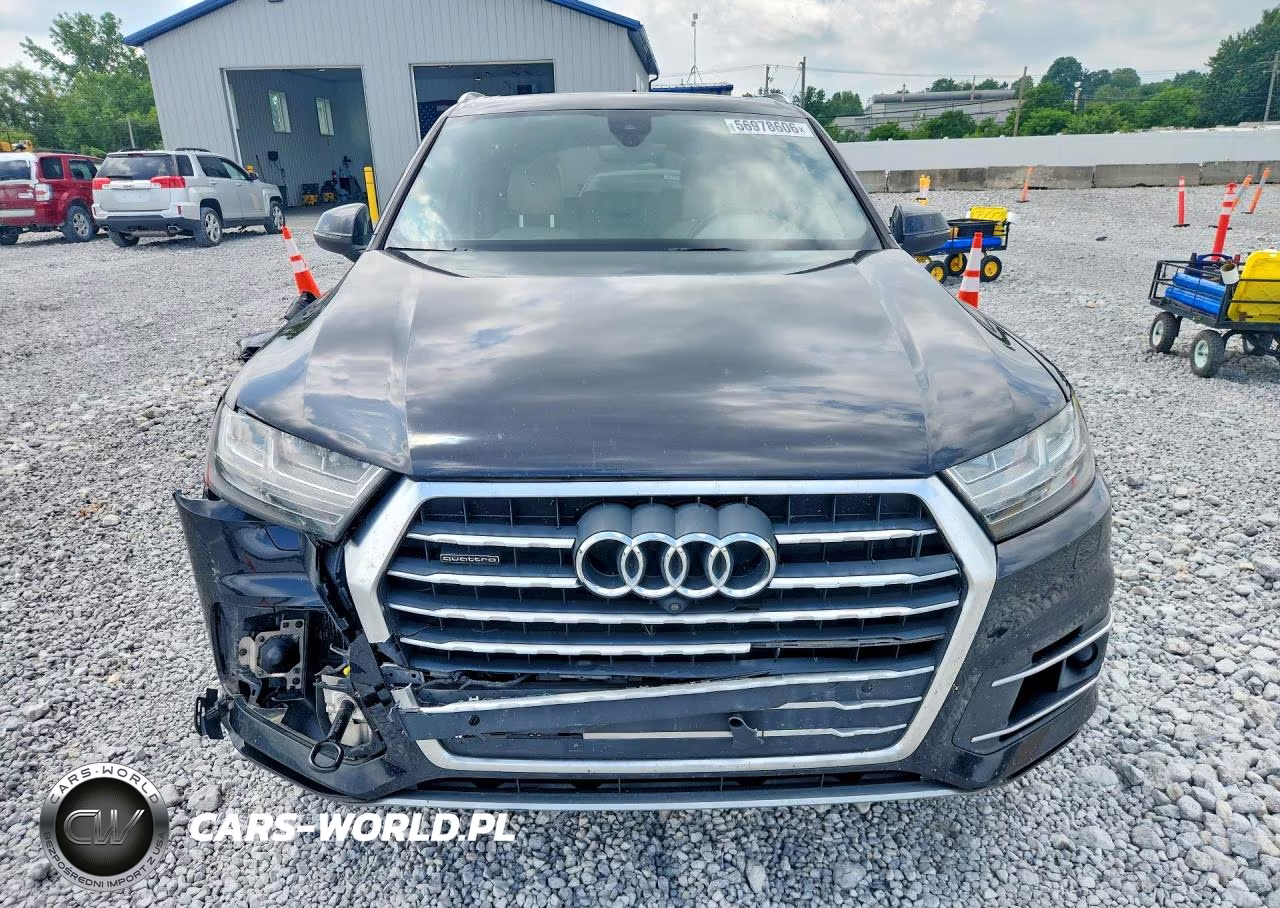 2017 Audi Q7 Premium Plus VIN:WA1LAAF79HD016510 - 5
